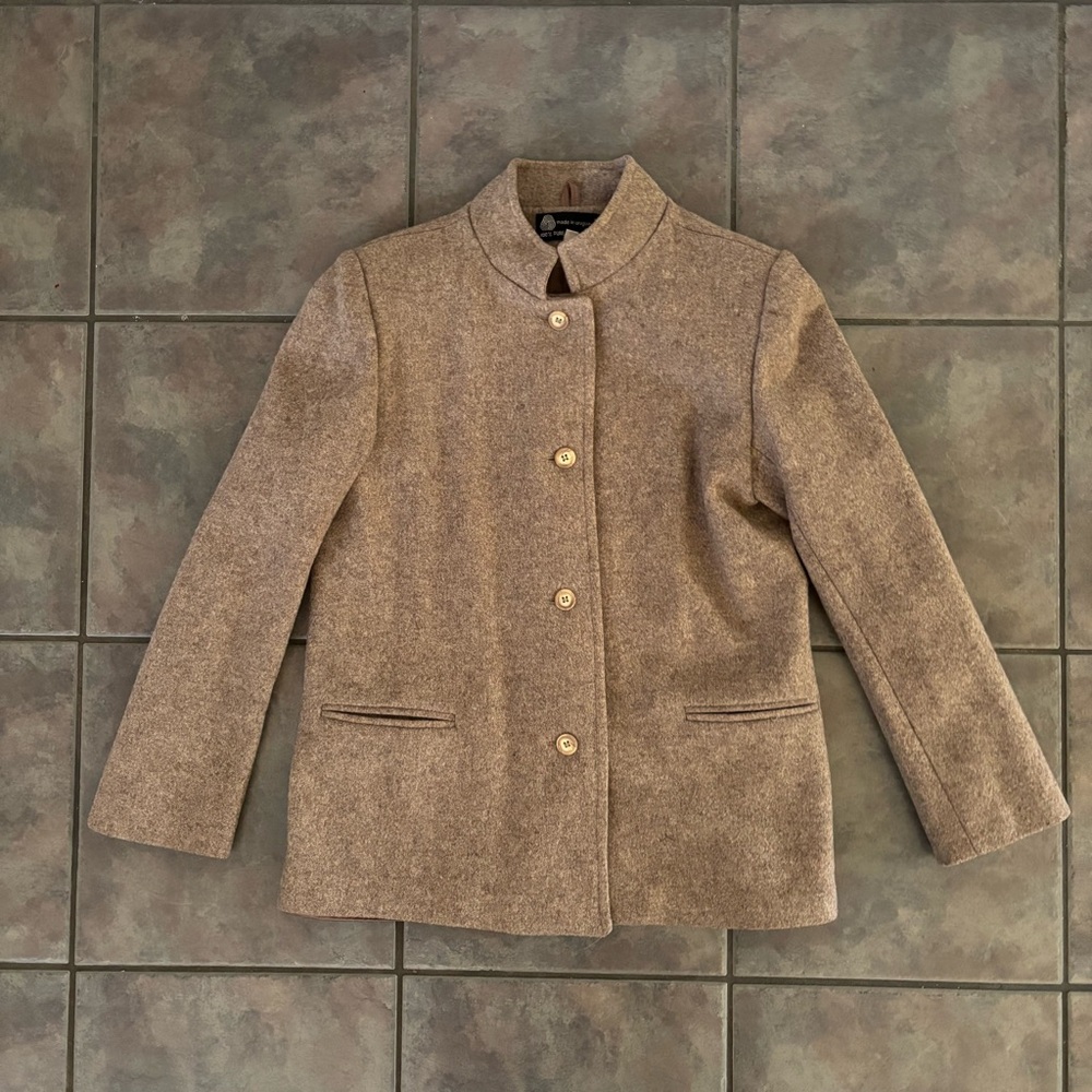 Vintage 100% Pure Virgin Wool Tan Women’s Jacket - Made In Uruguay size 9/10